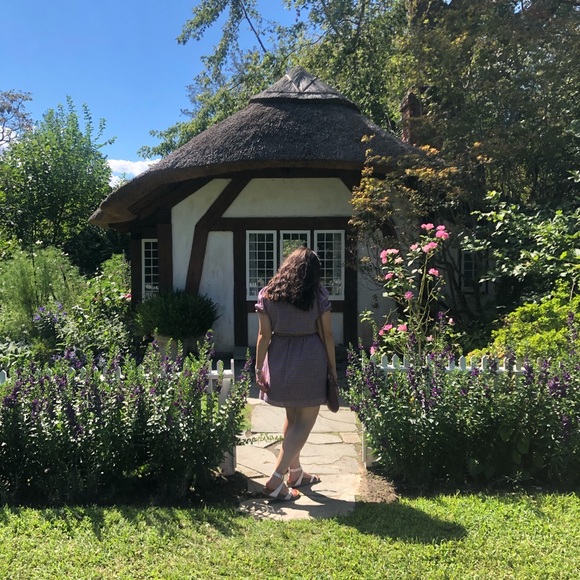 Meet your Posher, Susie - Picture 1 of 1